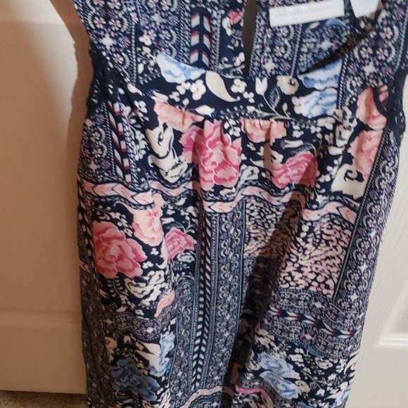 Blouse - Picture 3 of 4